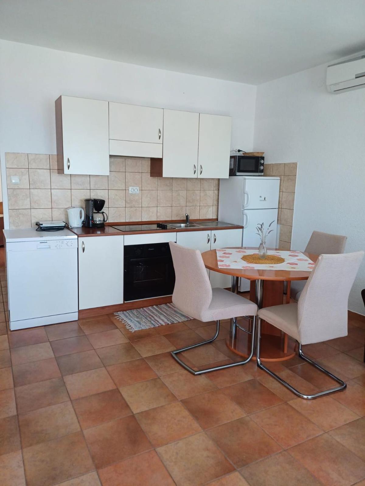 Apartmani Afrodita Crikvenica Dış mekan fotoğraf